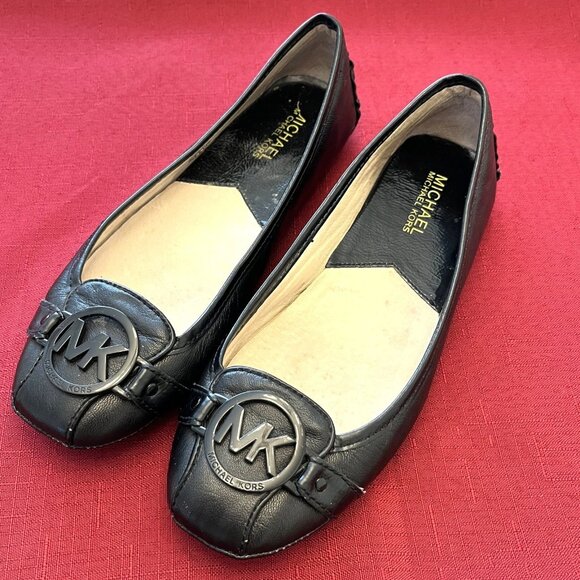 Women's Michael Kors Black Flats Size 6.5 - Picture 1 of 6